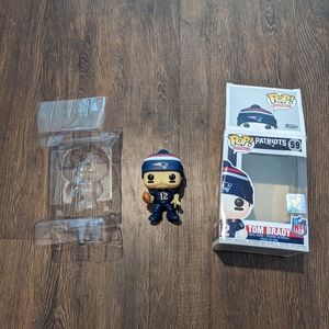 Funko Pop Tom Brady 59 With Box (please Read)